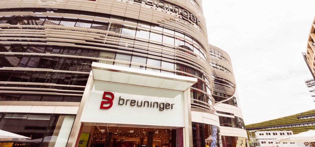 SEM PER LEI. POP-UP BEI BREUNINGER