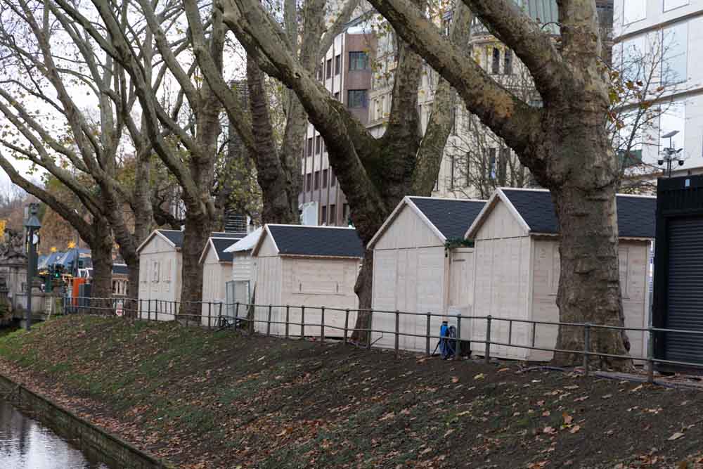 Aufbau Winter Village 2025