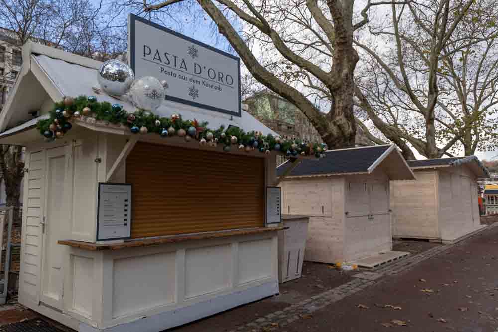 Aufbau Winter Village 2025