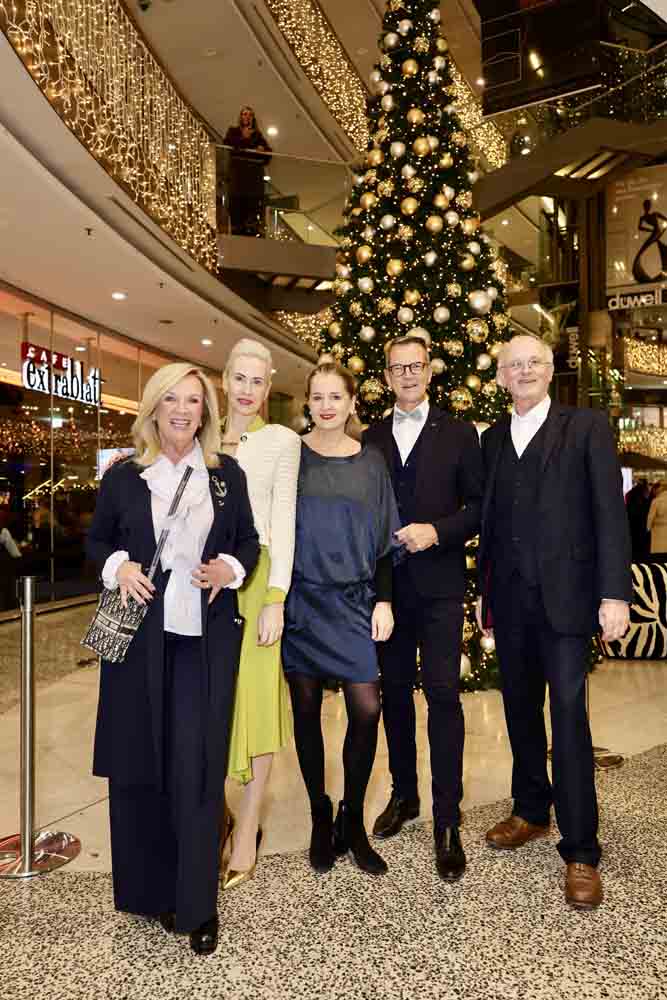 Public Opening düwell