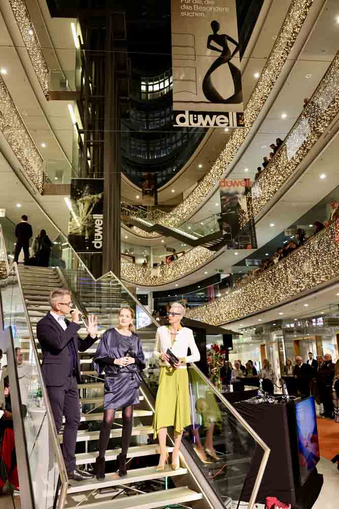 Public Opening düwell