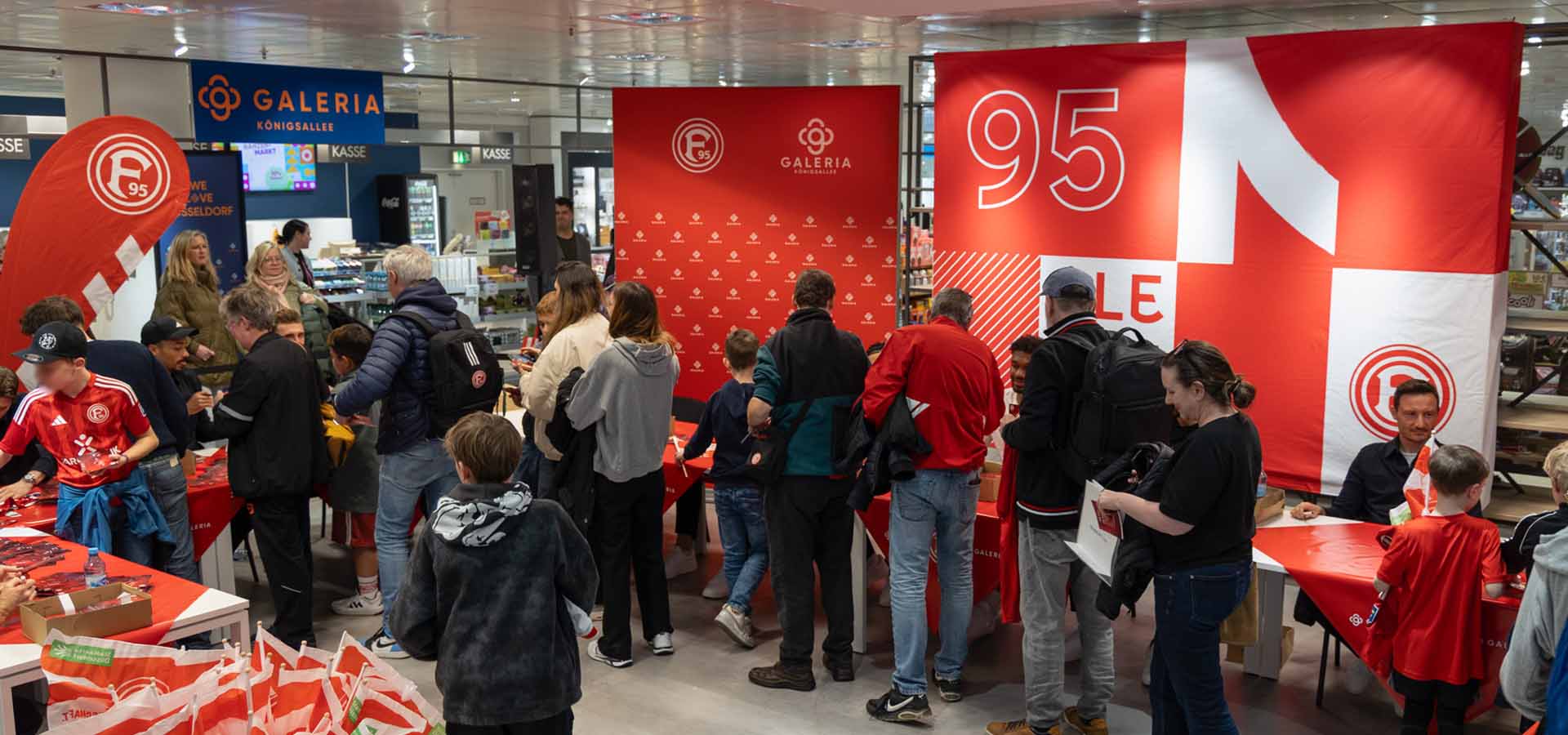 Fortuna Autogrammstunde Galeria