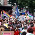 TAUSENDE MENSCHEN BEIM CSD IN DÜSSELDORF